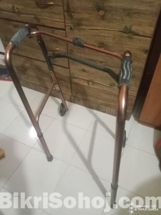 ফোনিক্স হুইলচেয়ার ও ওয়াকার